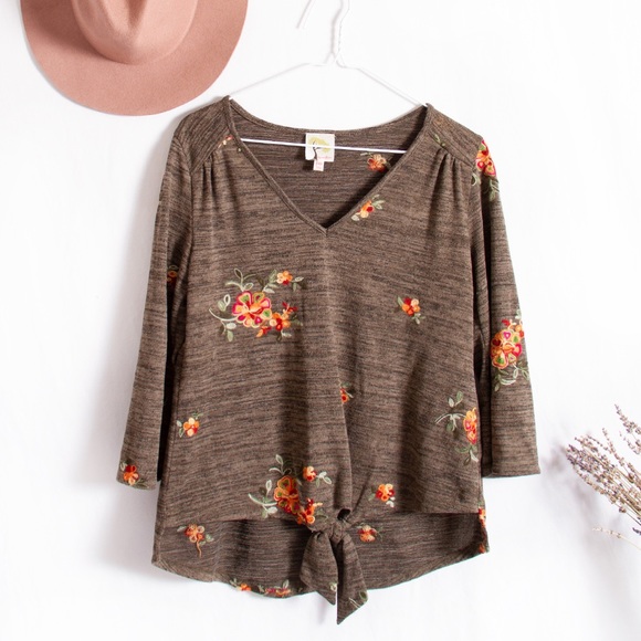 Anthropologie Tops - FIG & FLOWER ANTHRO Embroidered Button Up Tie Top